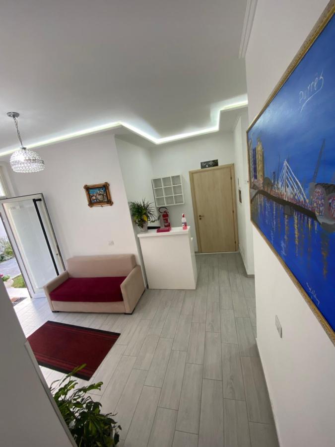 דורס Villa Dedej מראה חיצוני תמונה