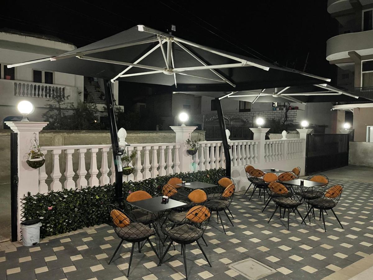 דורס Villa Dedej מראה חיצוני תמונה