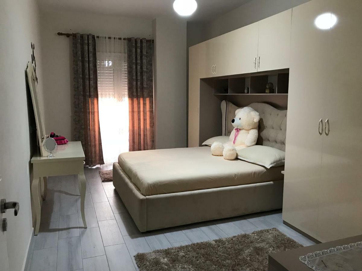 דורס Villa Dedej מראה חיצוני תמונה